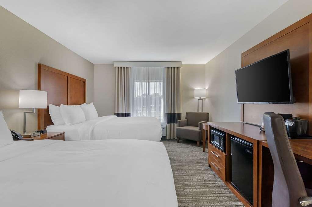 Comfort Inn & Suites Brunswick Phòng bức ảnh